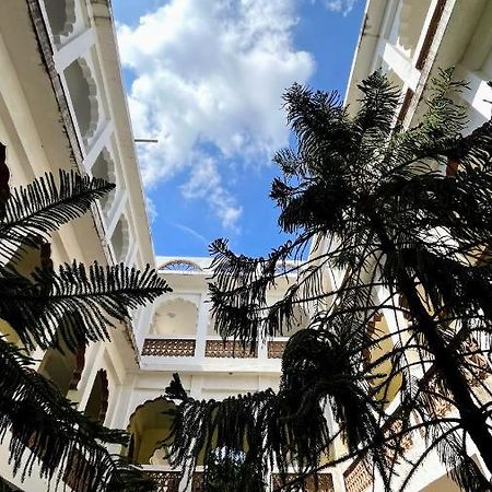 Radhika Palace Hotel Pushkar Exterior photo