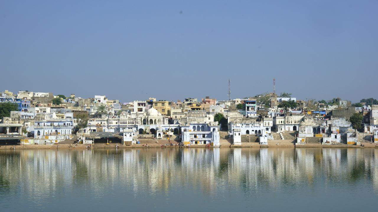 Radhika Palace Hotel Pushkar Exterior photo